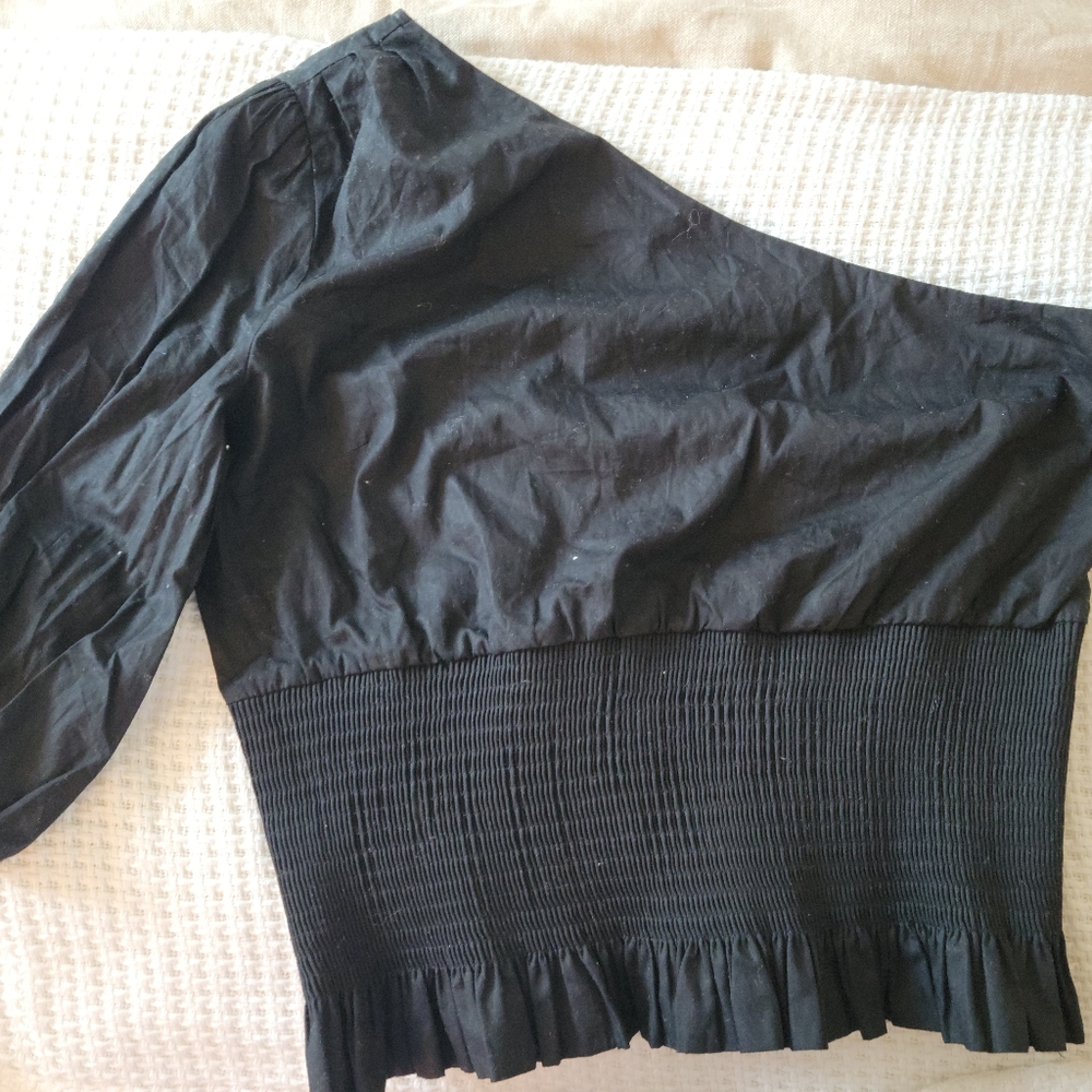 Inc international concepts top